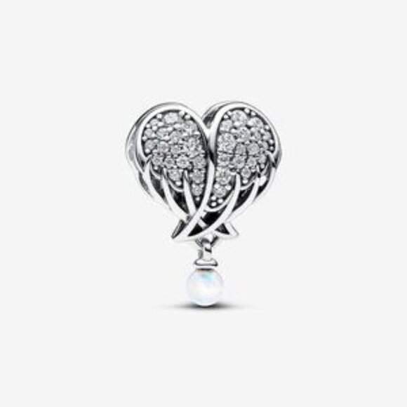 Sparkling Angel Wings & Heart Charm - Picture 1 of 5